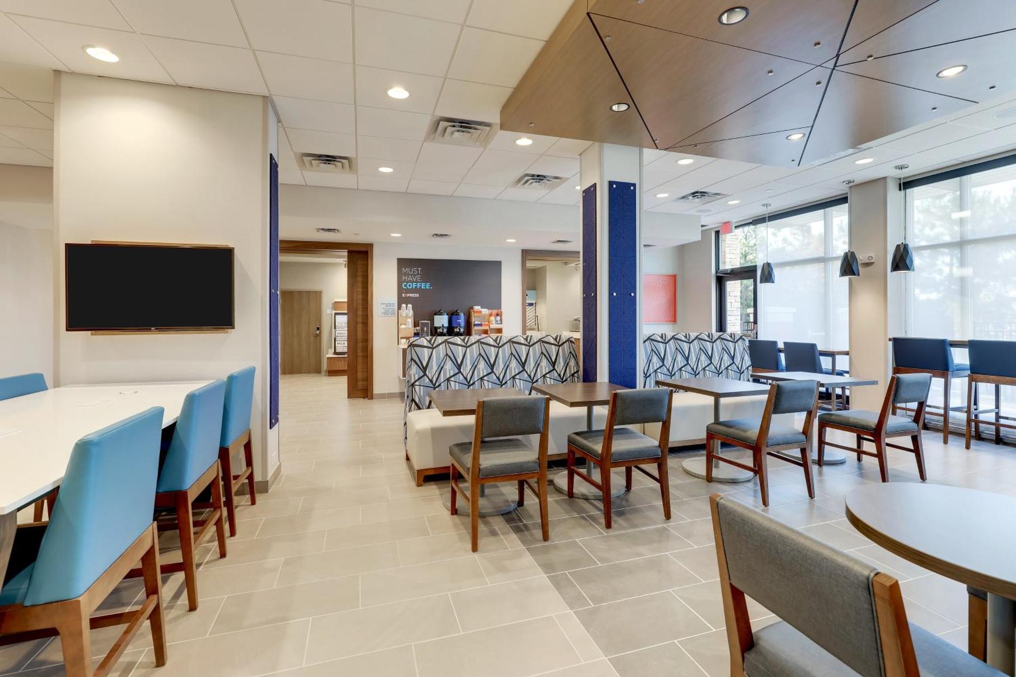 Holiday Inn Express Holly Springs - Raleigh Area By Ihg Εξωτερικό φωτογραφία