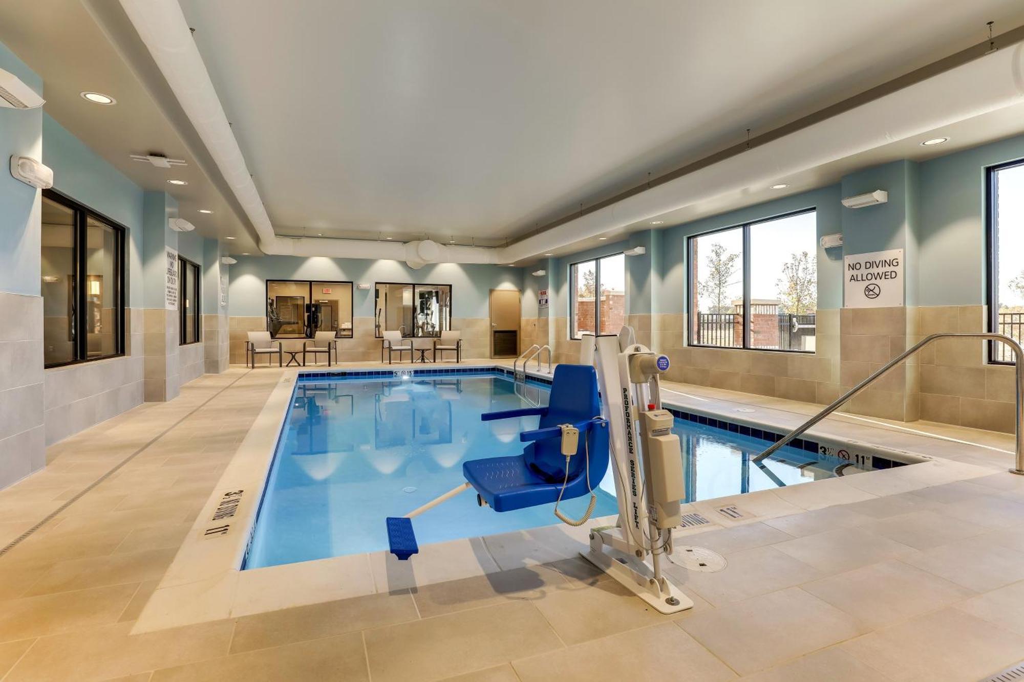 Holiday Inn Express Holly Springs - Raleigh Area By Ihg Εξωτερικό φωτογραφία