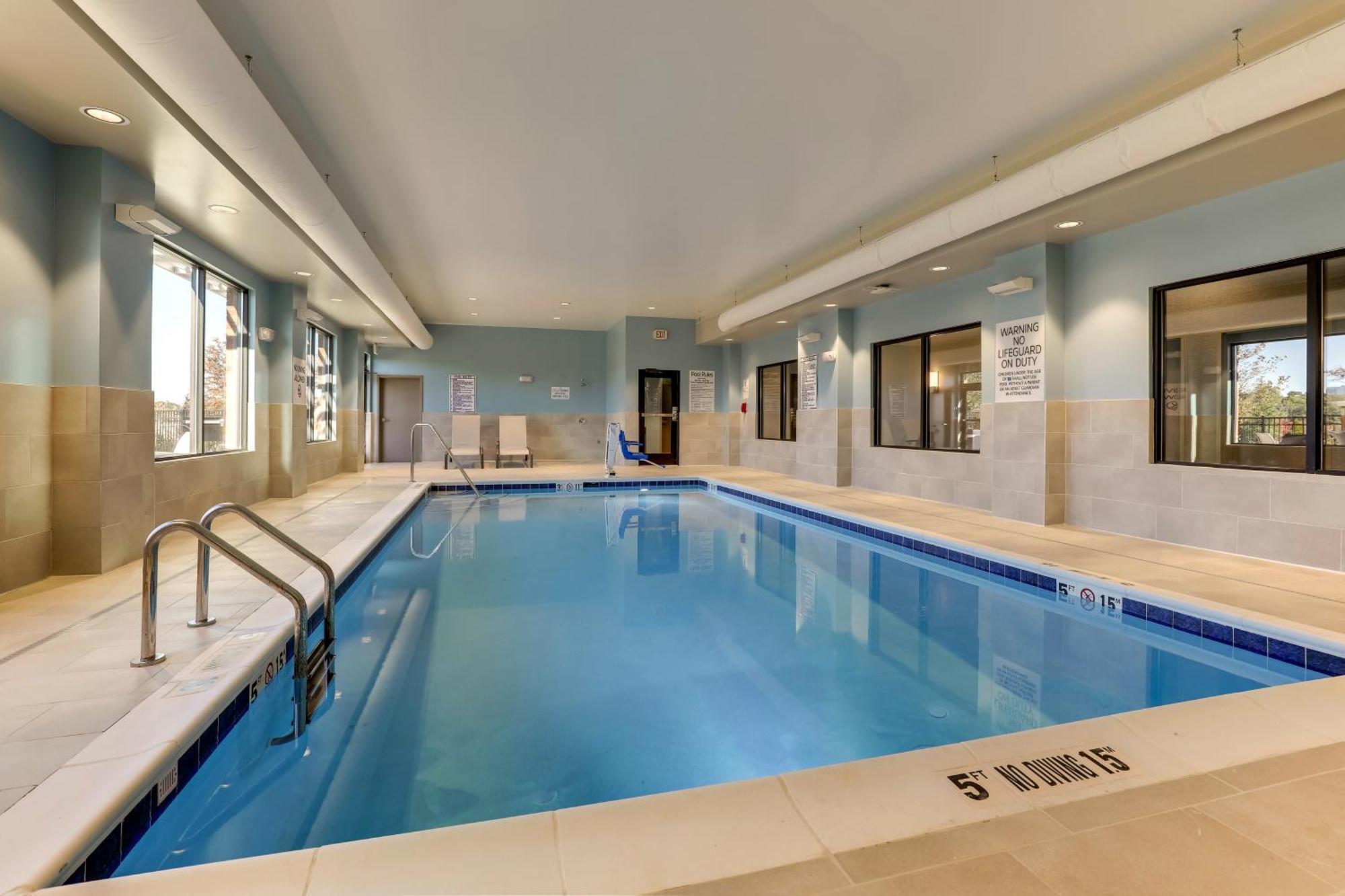 Holiday Inn Express Holly Springs - Raleigh Area By Ihg Εξωτερικό φωτογραφία