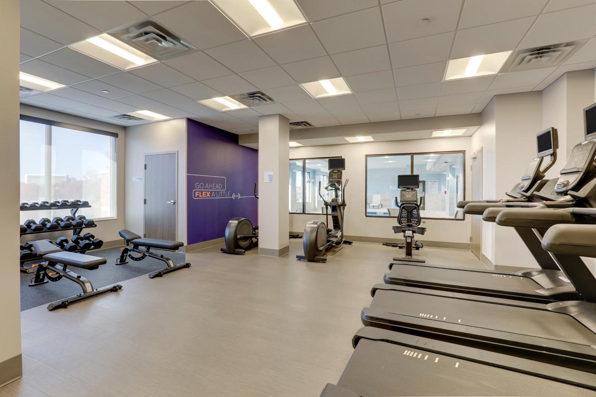 Holiday Inn Express Holly Springs - Raleigh Area By Ihg Εξωτερικό φωτογραφία