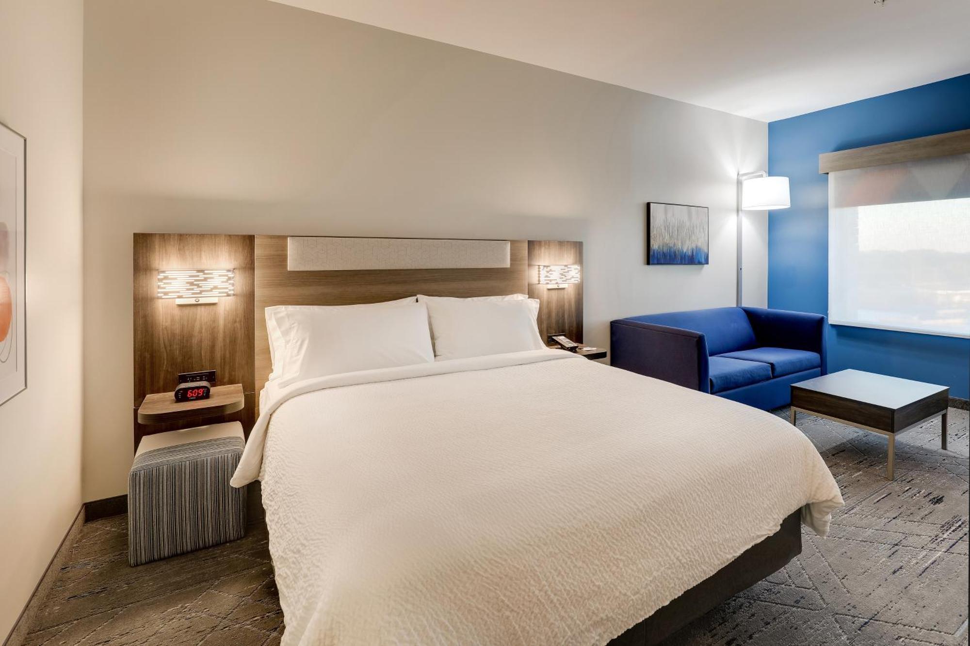 Holiday Inn Express Holly Springs - Raleigh Area By Ihg Εξωτερικό φωτογραφία